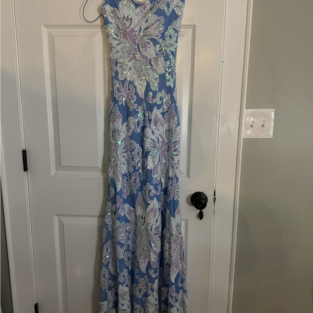 Elegant Blue Floral Sequin Dress